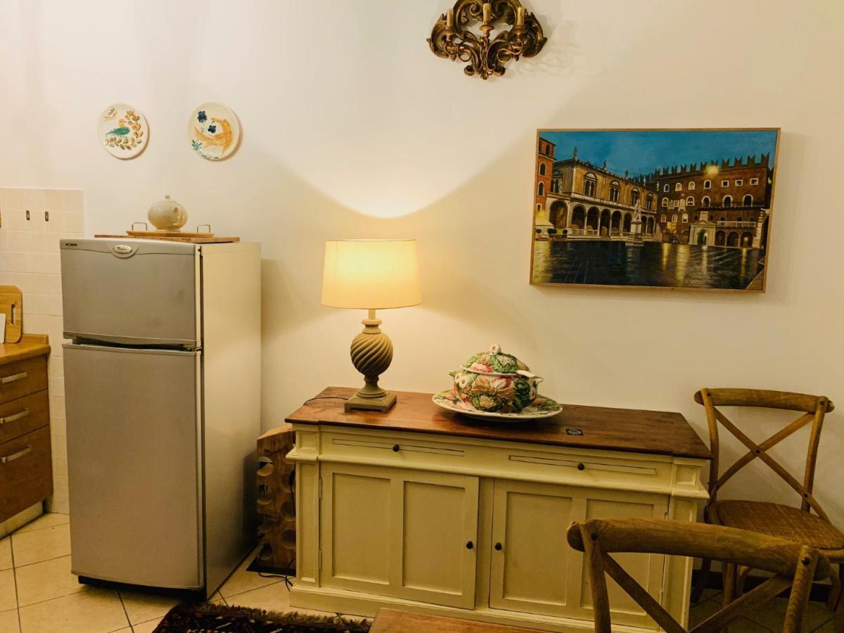 Casa Lastra เวโรนา ภายนอก รูปภาพ